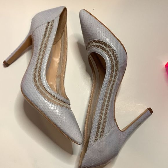 Pour La Victoire Cailyn Lilac Snake Mesh Women’s Heel size 9 9M Brand New - Picture 7 of 14